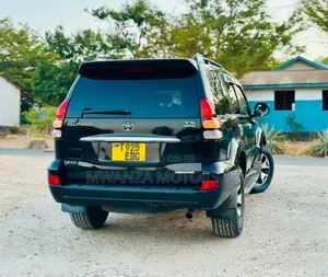 Toyota Land Cruiser Prado 2007 Black