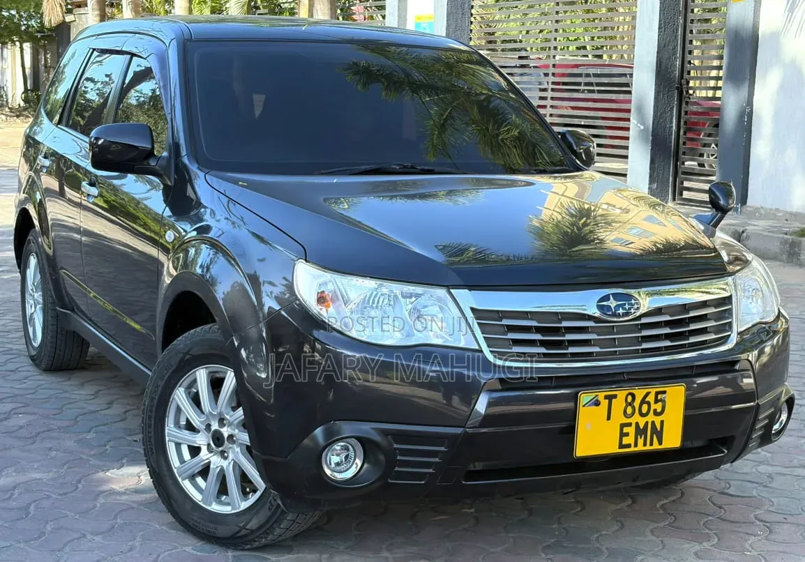 Subaru Forester 2014 Black