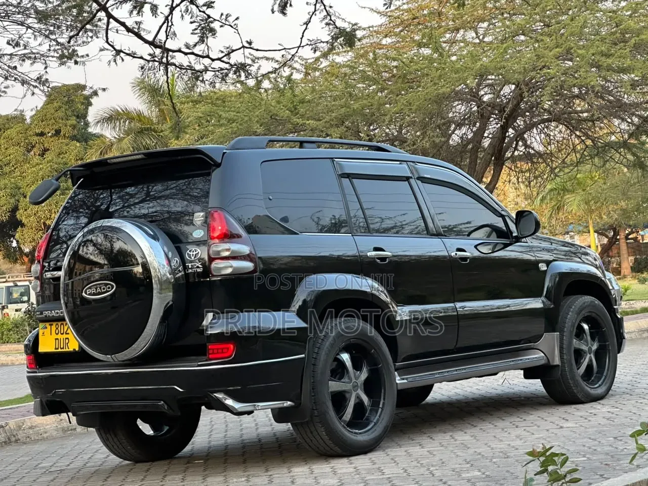 Toyota Land Cruiser Prado 2006 Black