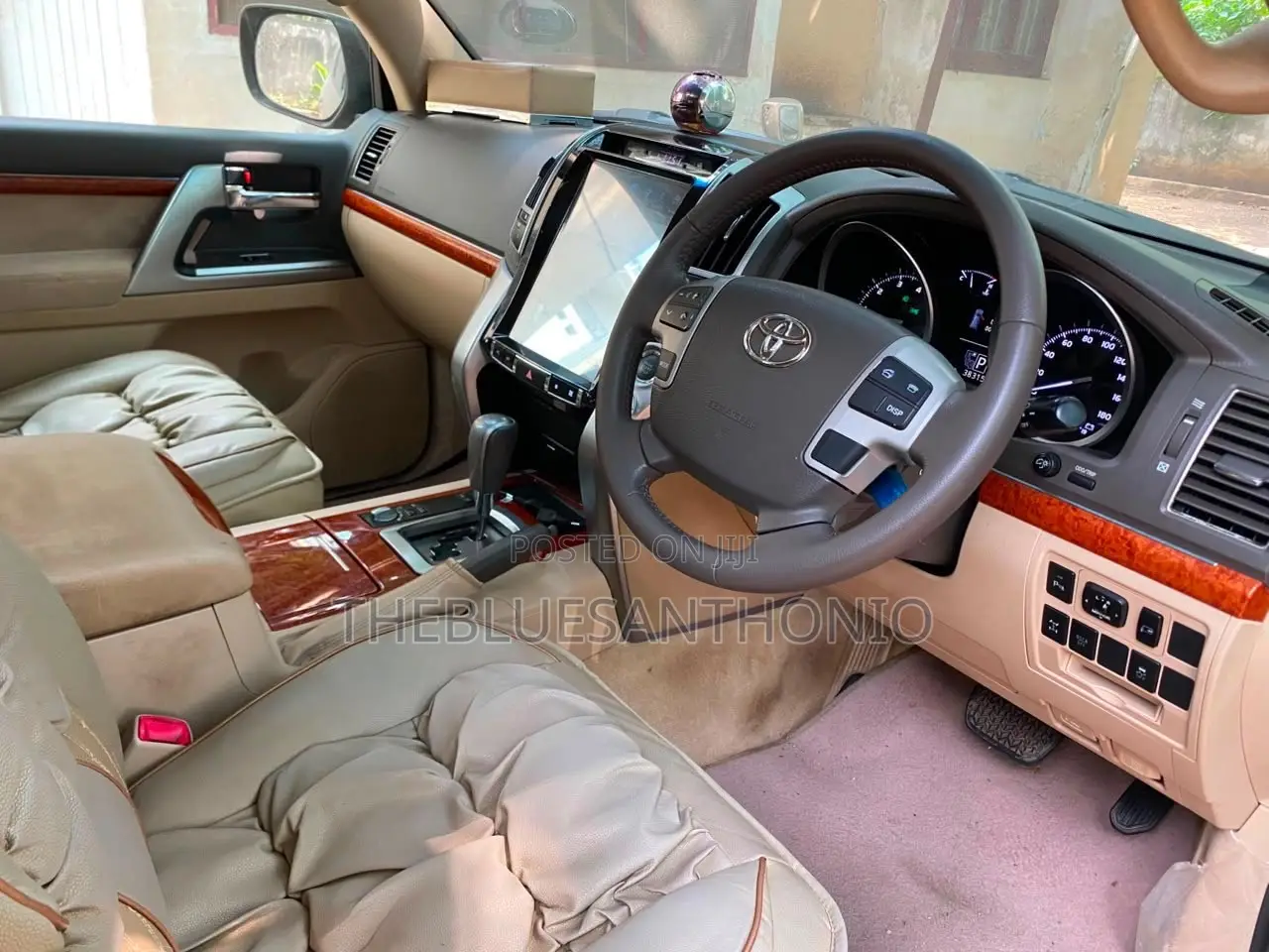Toyota Land Cruiser 2015 Silver