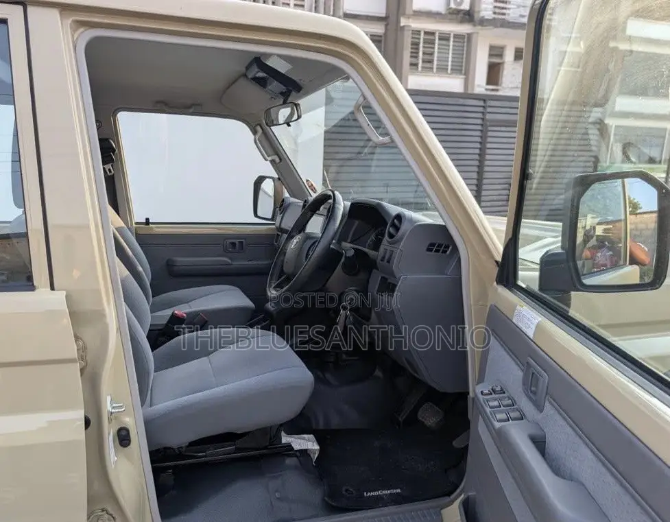 Toyota Land Cruiser 2024 Beige