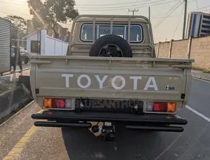Toyota Land Cruiser 2024 Beige