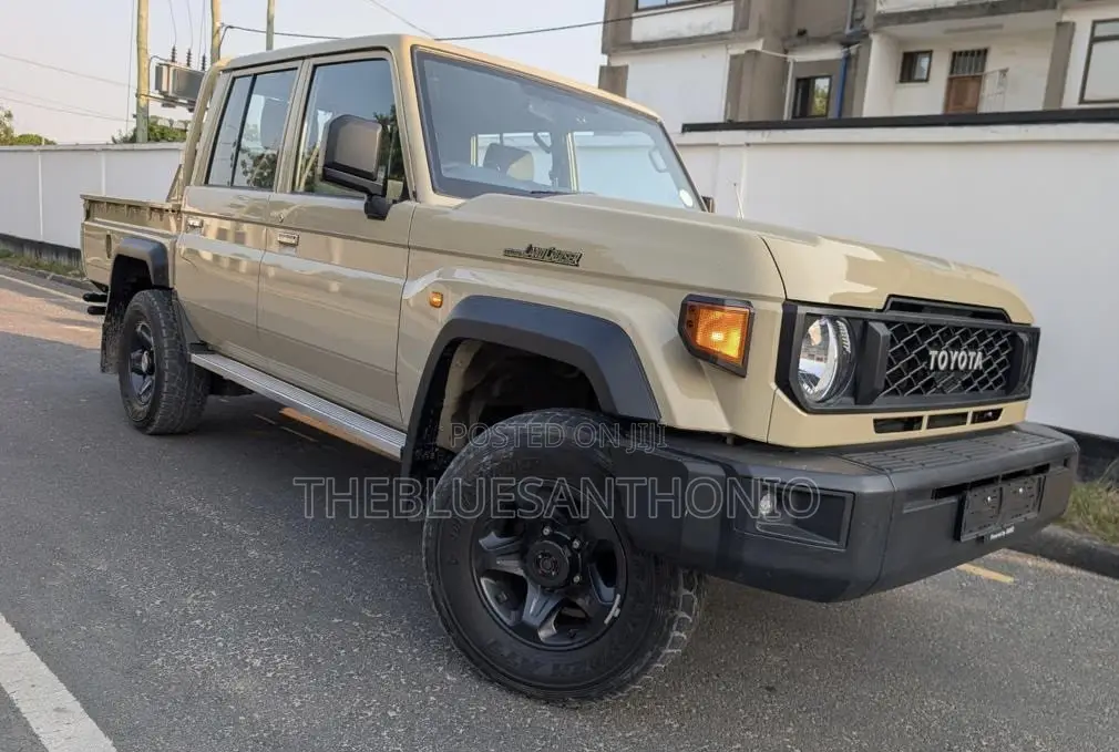 Toyota Land Cruiser 2024 Beige