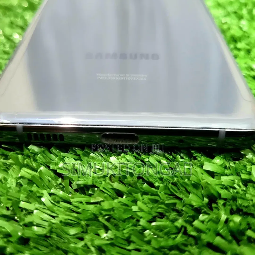 New Samsung Galaxy S20+ 128 GB Blue