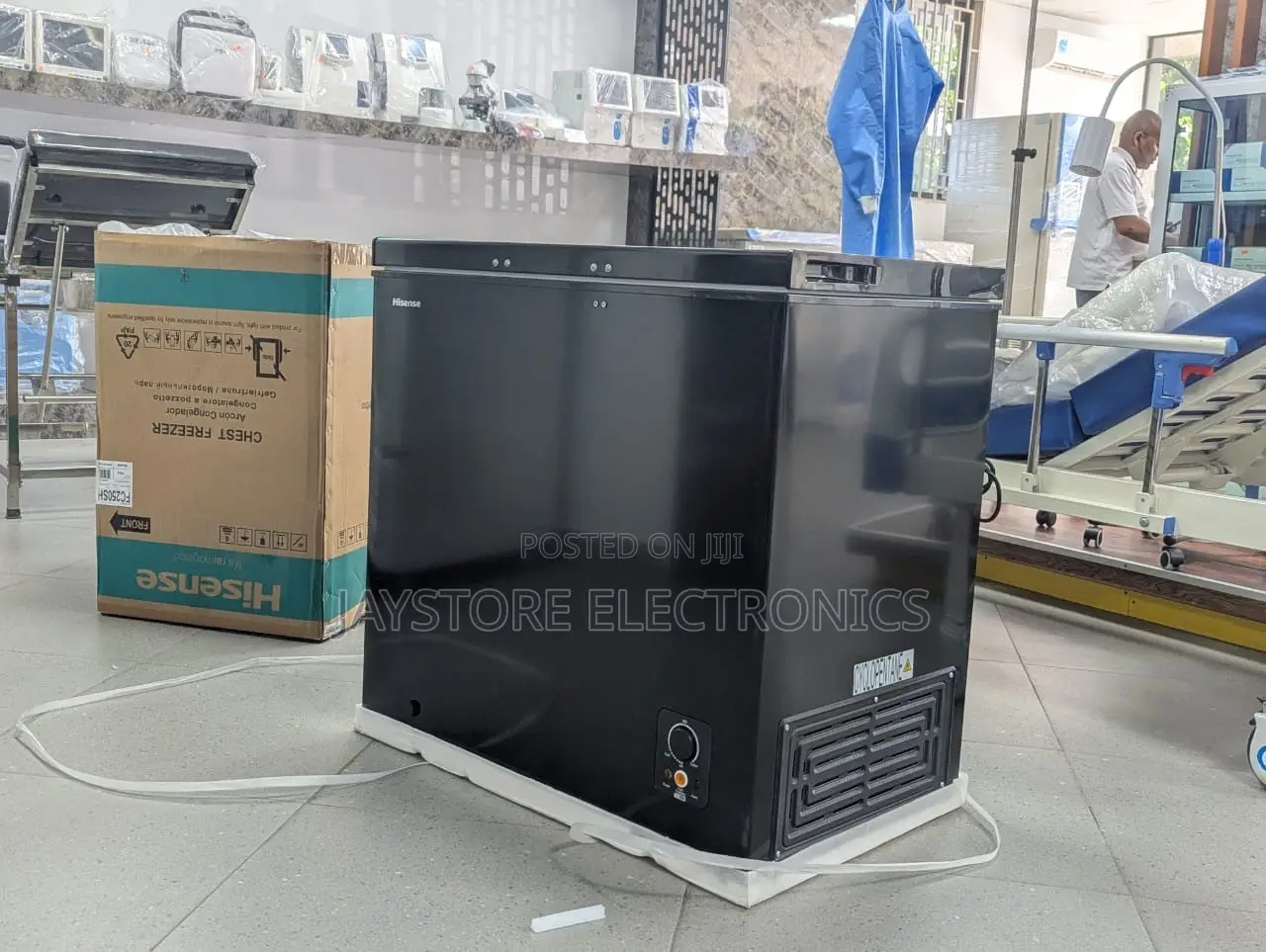 *Hisense Freezer FC250SH TSHS 670,000/=