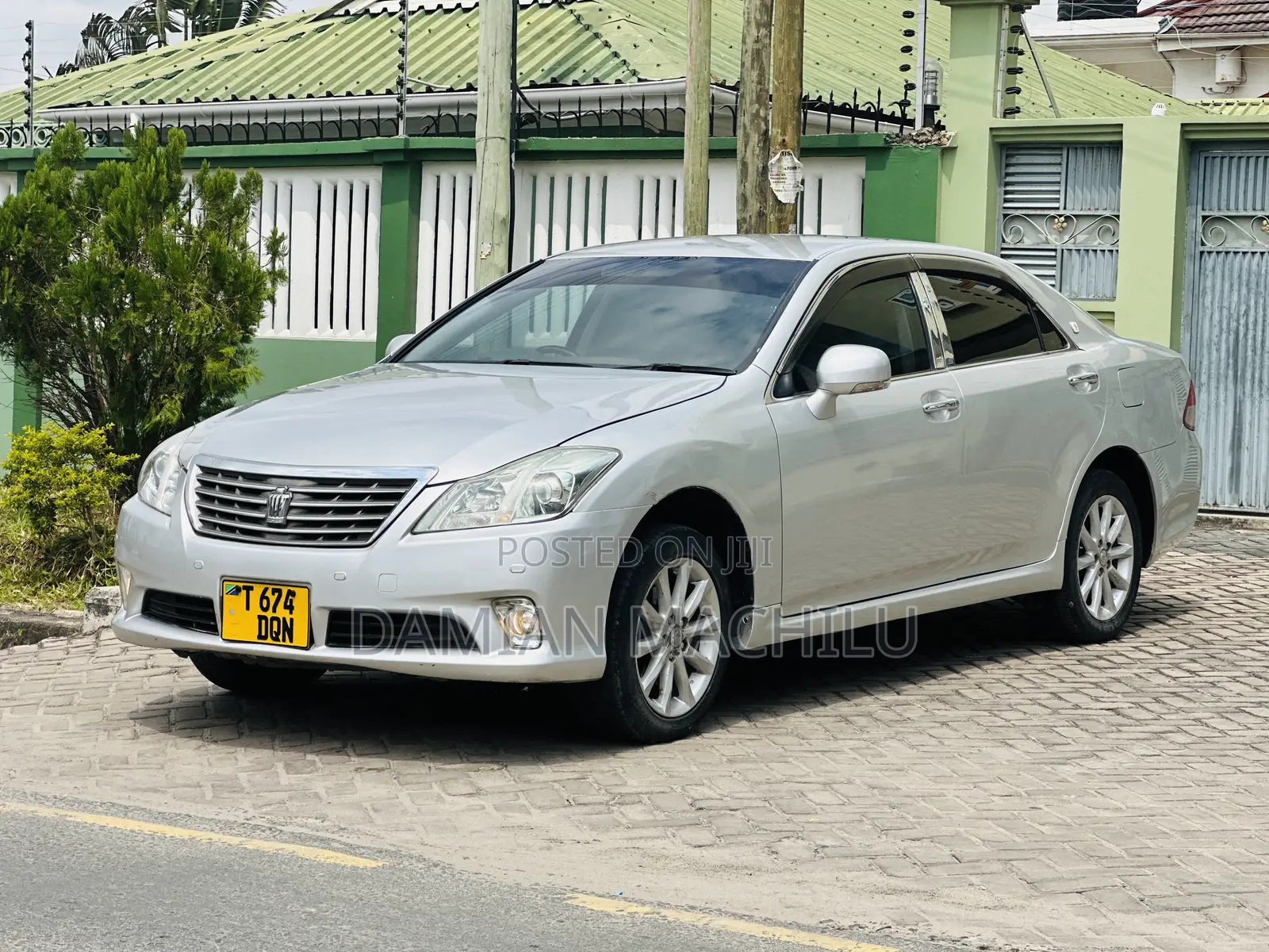 Toyota Crown 2009 Silver