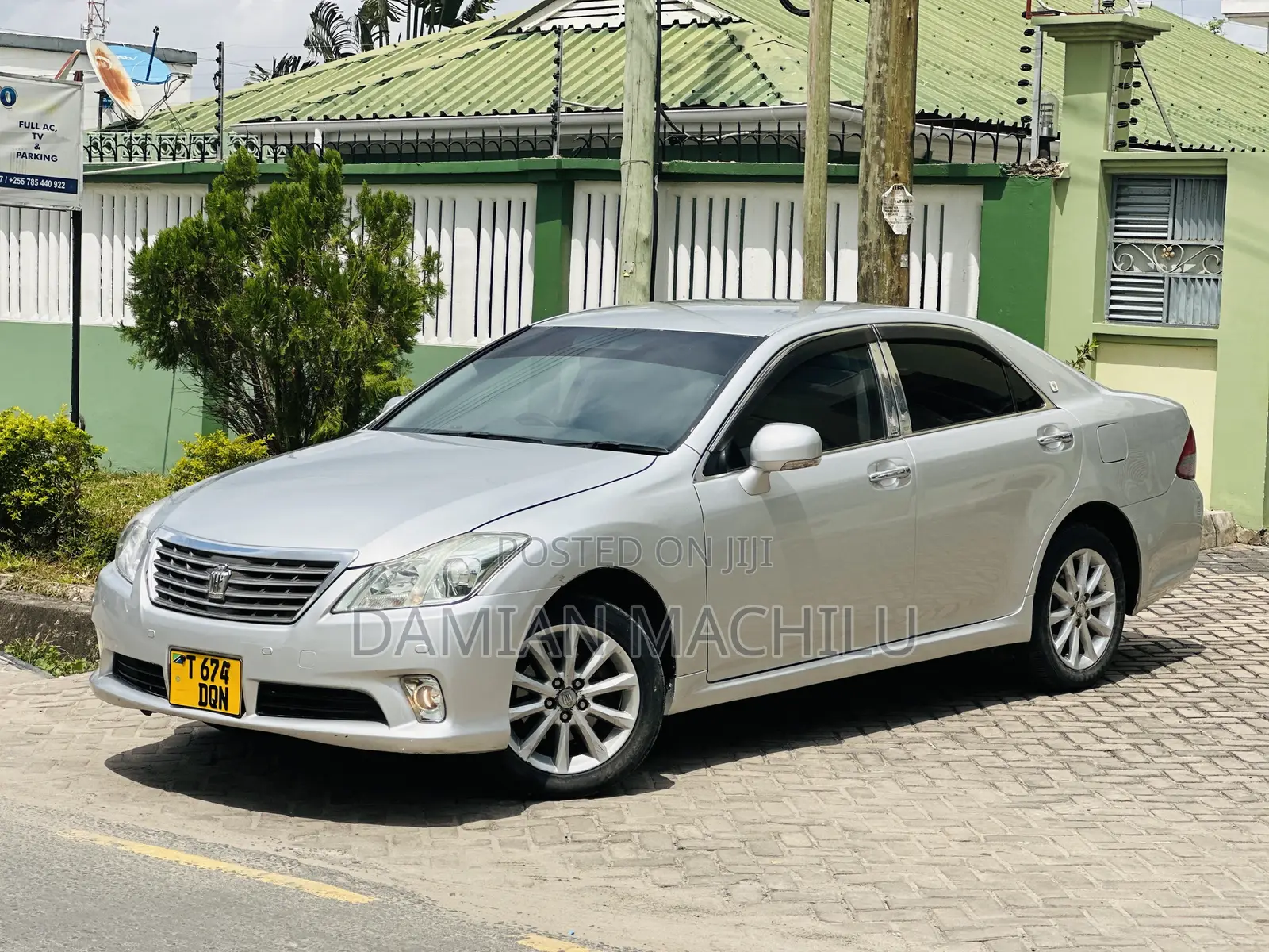 Toyota Crown 2009 Silver
