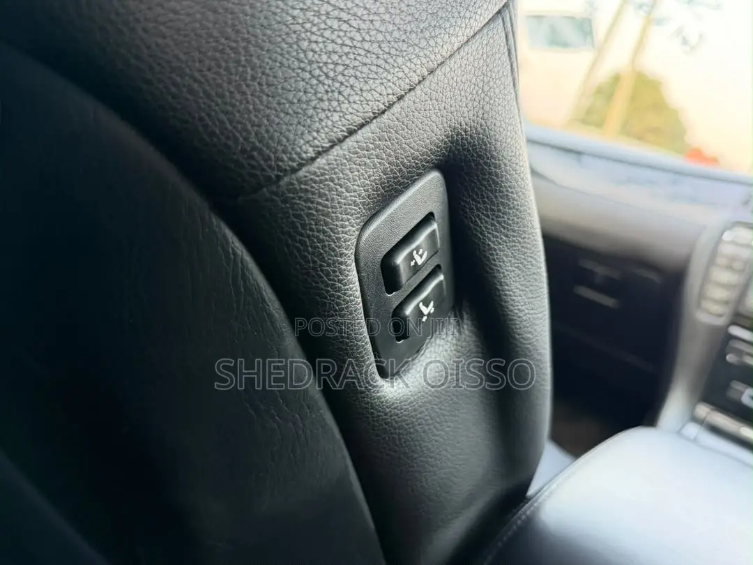 Toyota Crown 2007 Black