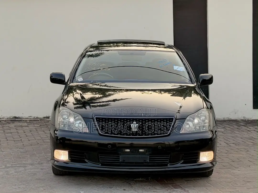 Toyota Crown 2007 Black