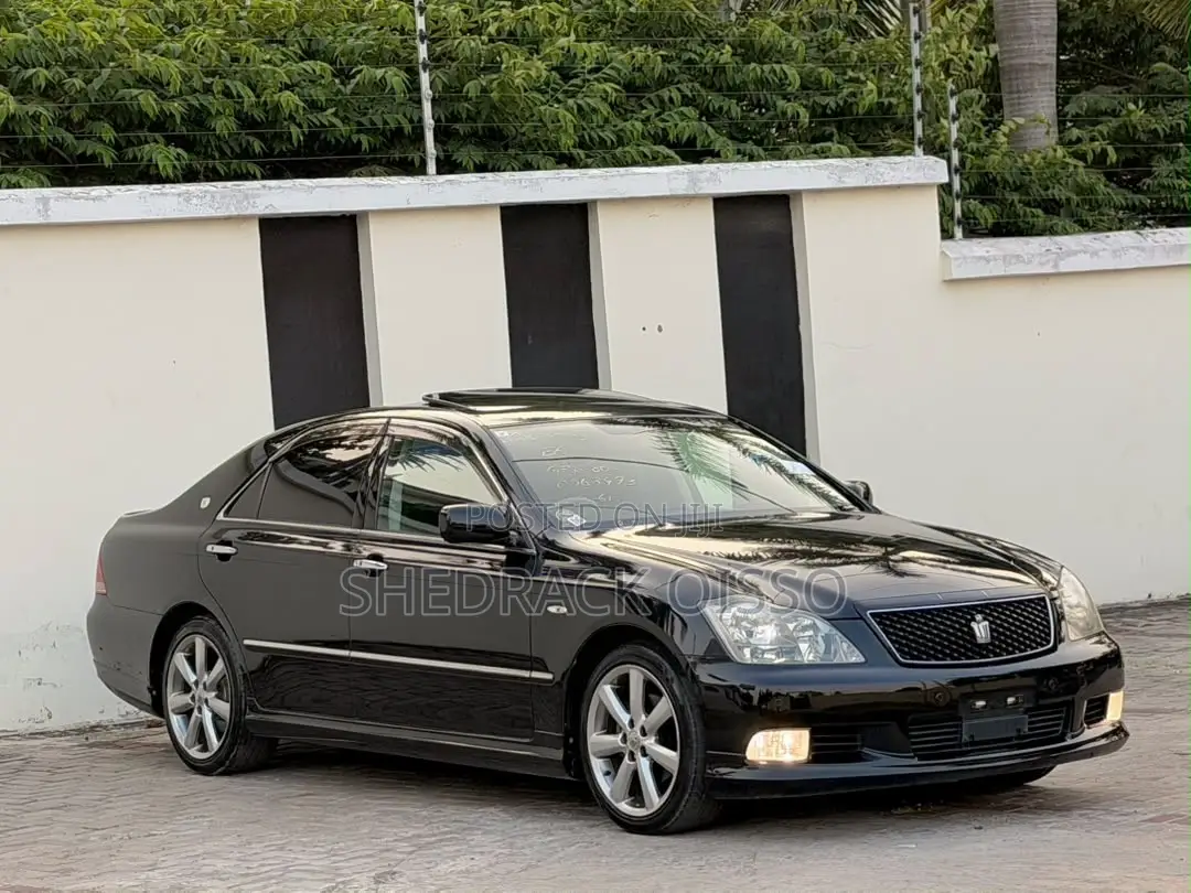 Toyota Crown 2007 Black