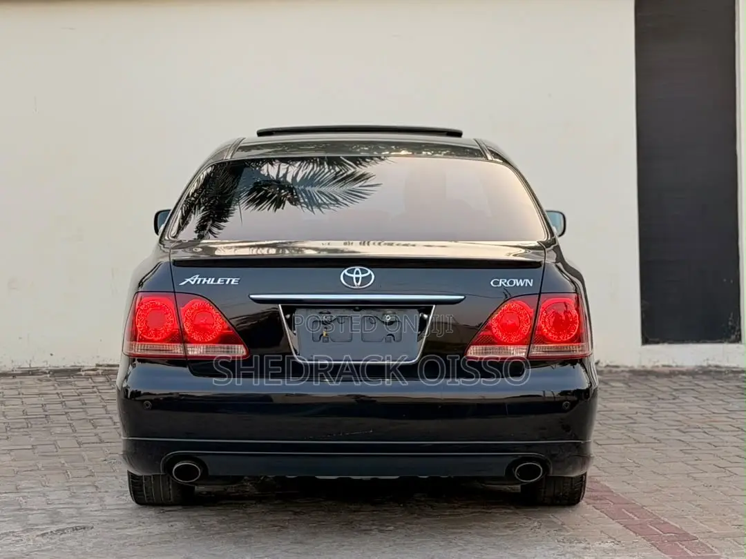 Toyota Crown 2007 Black
