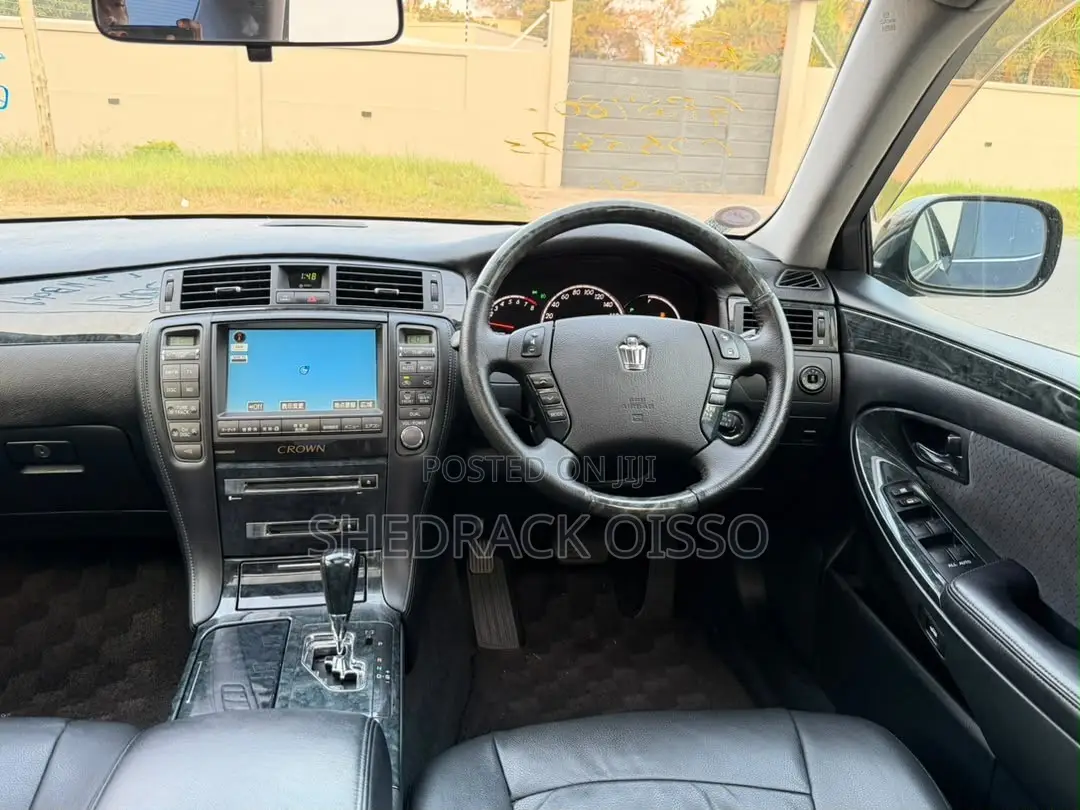 Toyota Crown 2007 Black