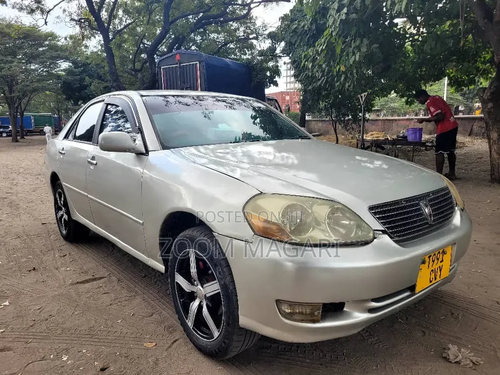 Toyota Mark II 2003 Silver