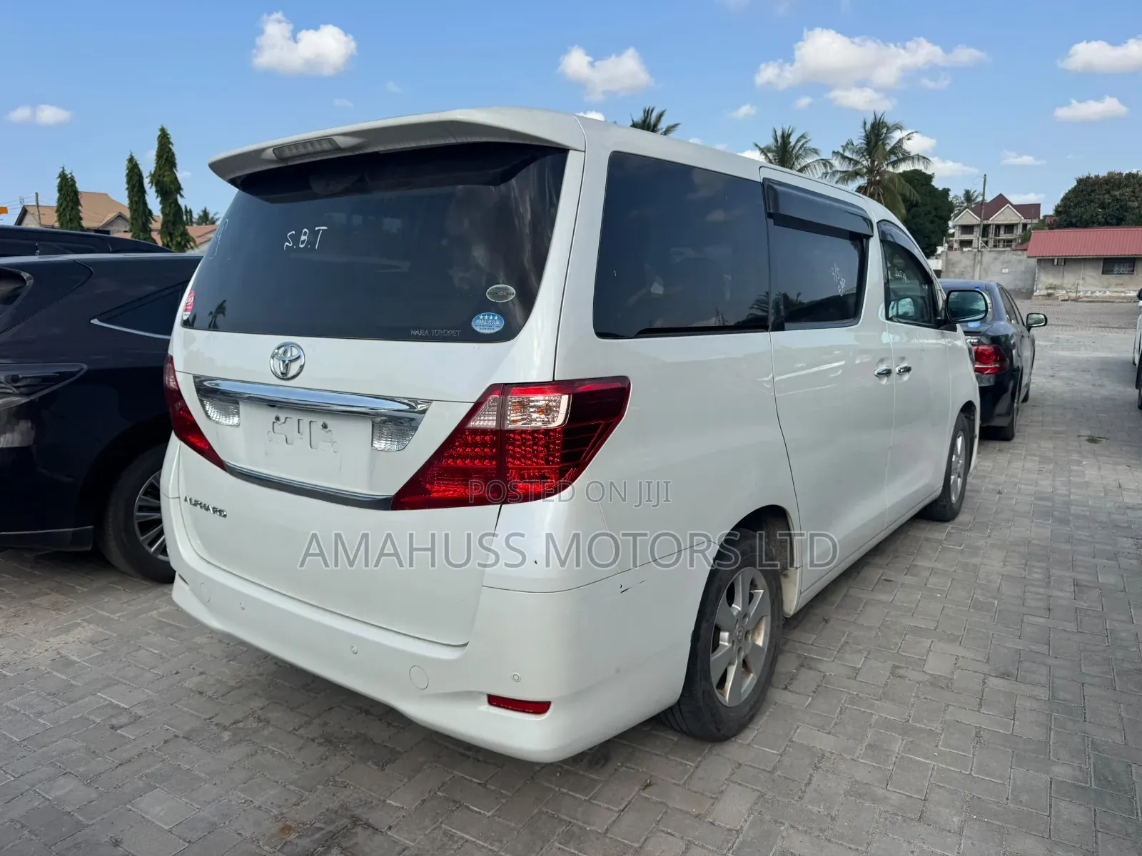 Toyota Alphard 2009 White