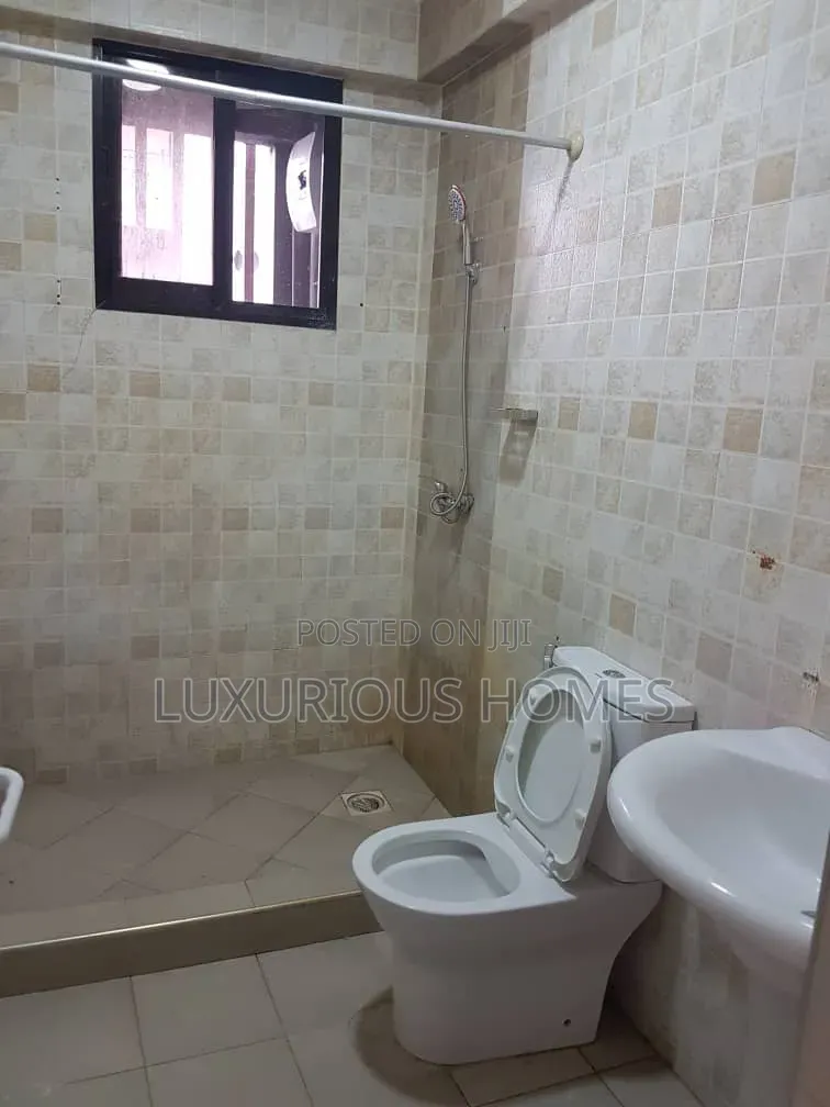 2bdrm Apartment in Upanga for sale