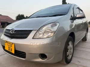 Toyota Corolla Spacio 2002 Silver