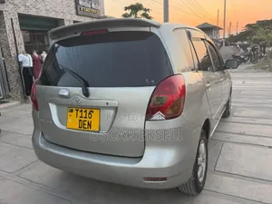 Toyota Corolla Spacio 2002 Silver
