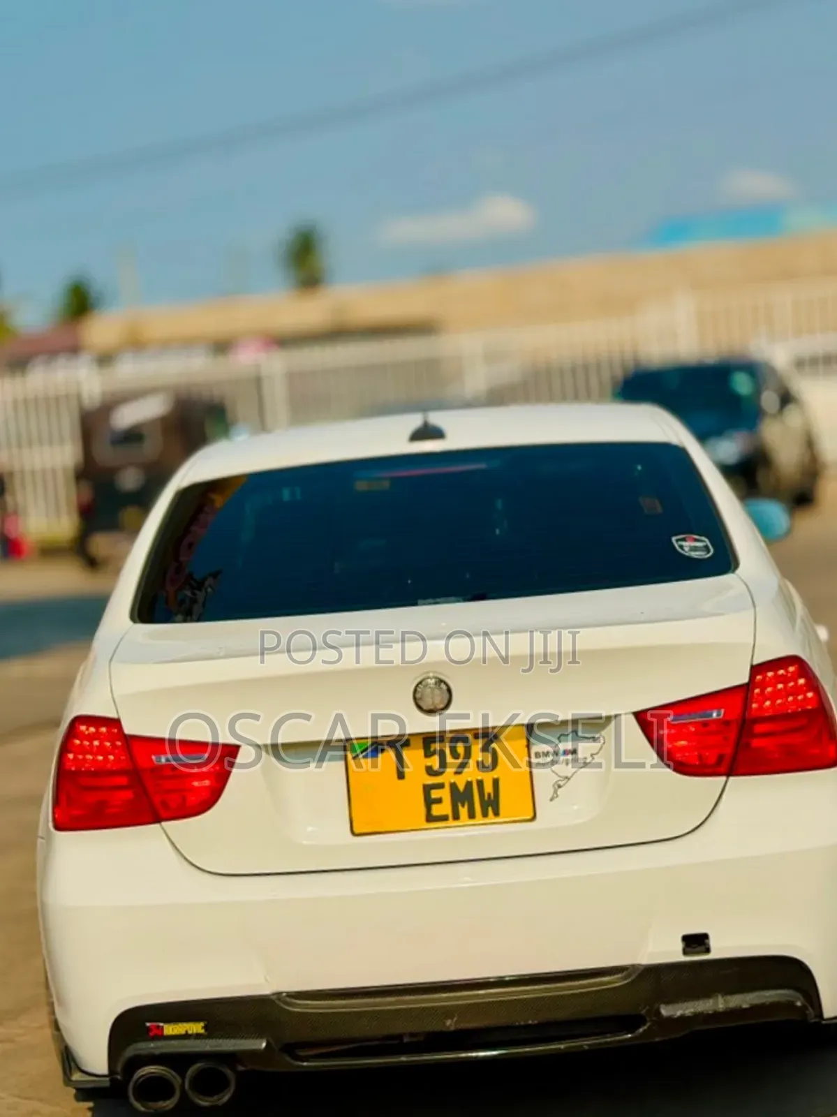 BMW 3 Series 2011 White