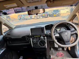 Toyota Wish 2008 Blue