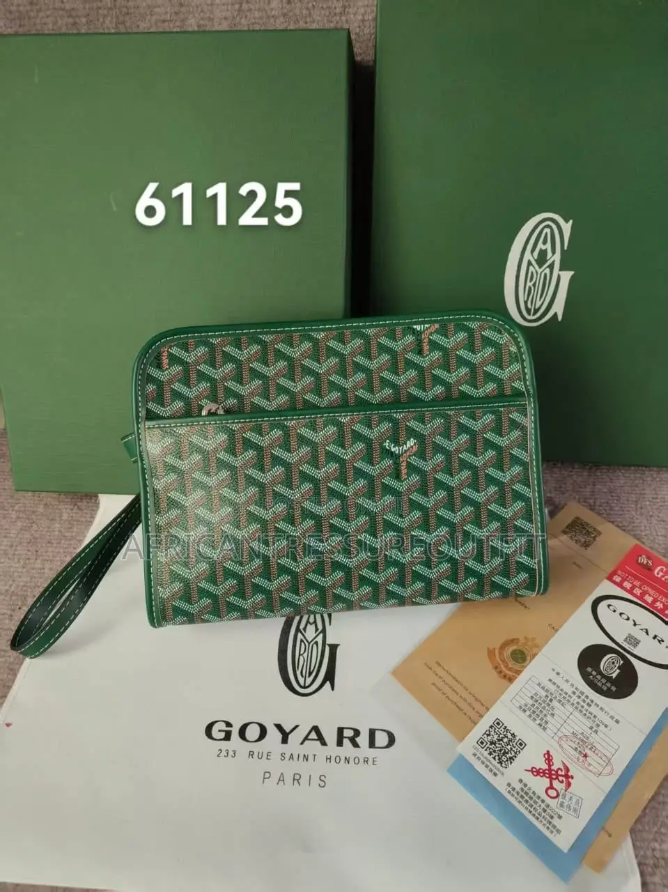 Goyard Senat Mm Clutch Goyardine Coated Canvas Handbag