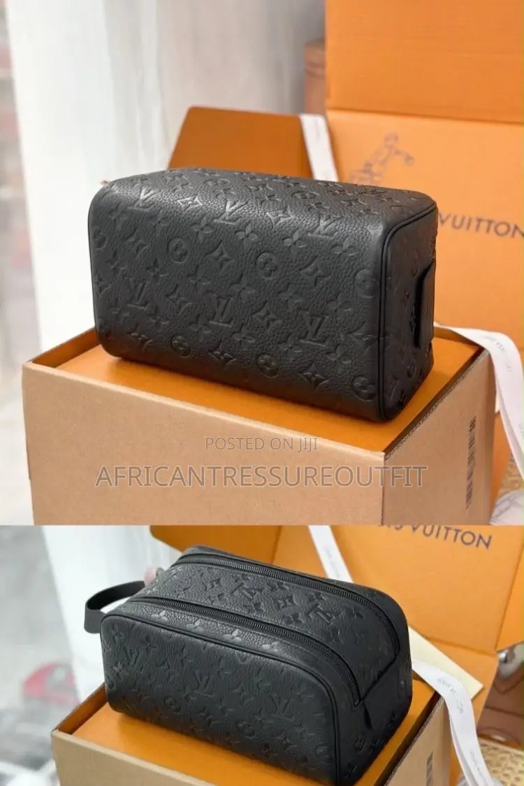 Louis Vuitton Doppkit Feature Embossed Iconic Monogram Pattern