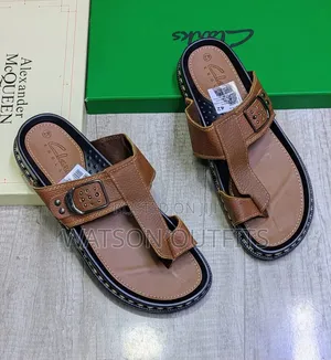 2 Colours Shoes Open or Sandals