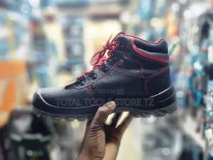 Total Insulated Safety Boot
