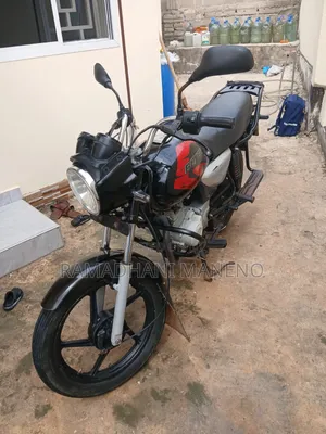 Bajaj Boxer X125 2025 Black