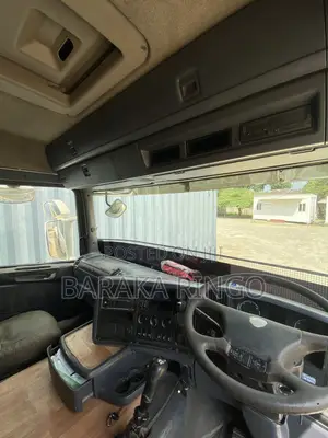 Scania G380 With Trailer