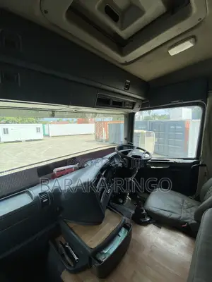 Scania G380 With Trailer