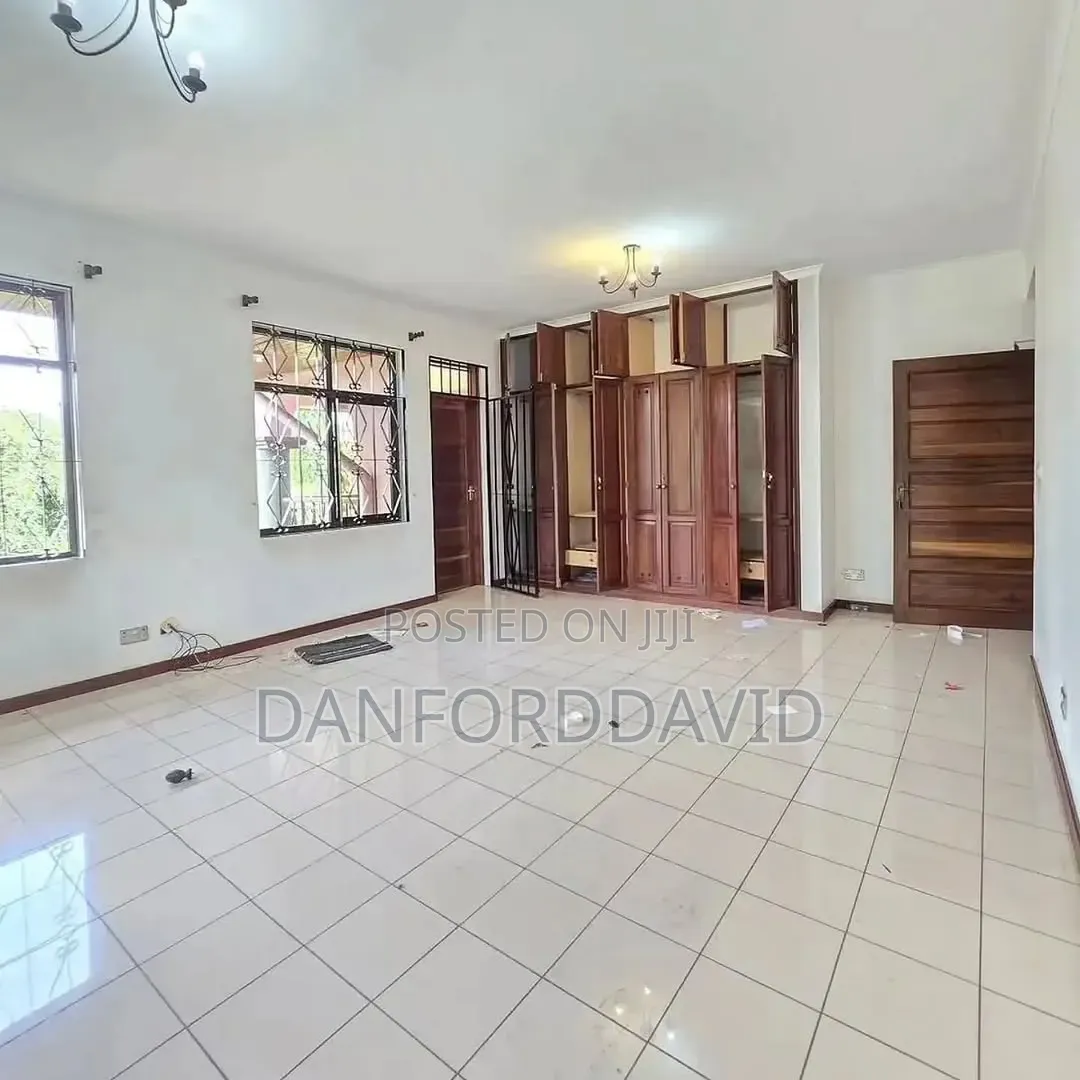 6bdrm House in Kahwa Real Estate, Mikocheni for sale