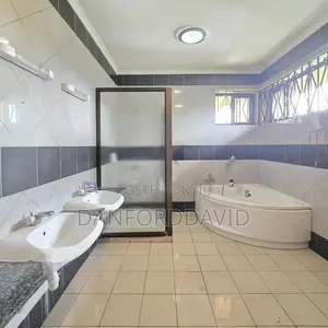 6bdrm House in Kahwa Real Estate, Mikocheni for sale