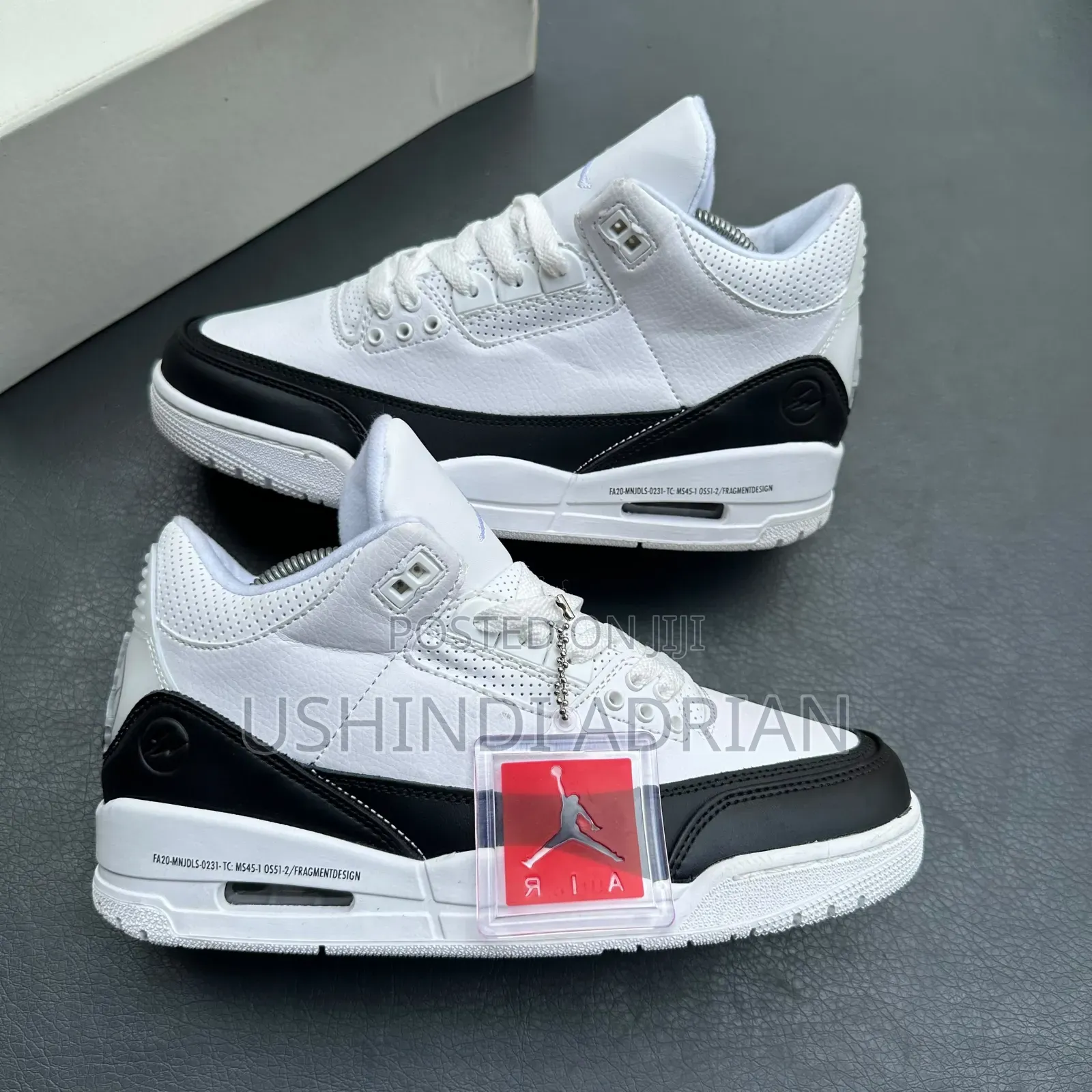 NIKE AIR MAXPREMIUM SNEAKERSSize: 40, 41, 42, 43, 44
