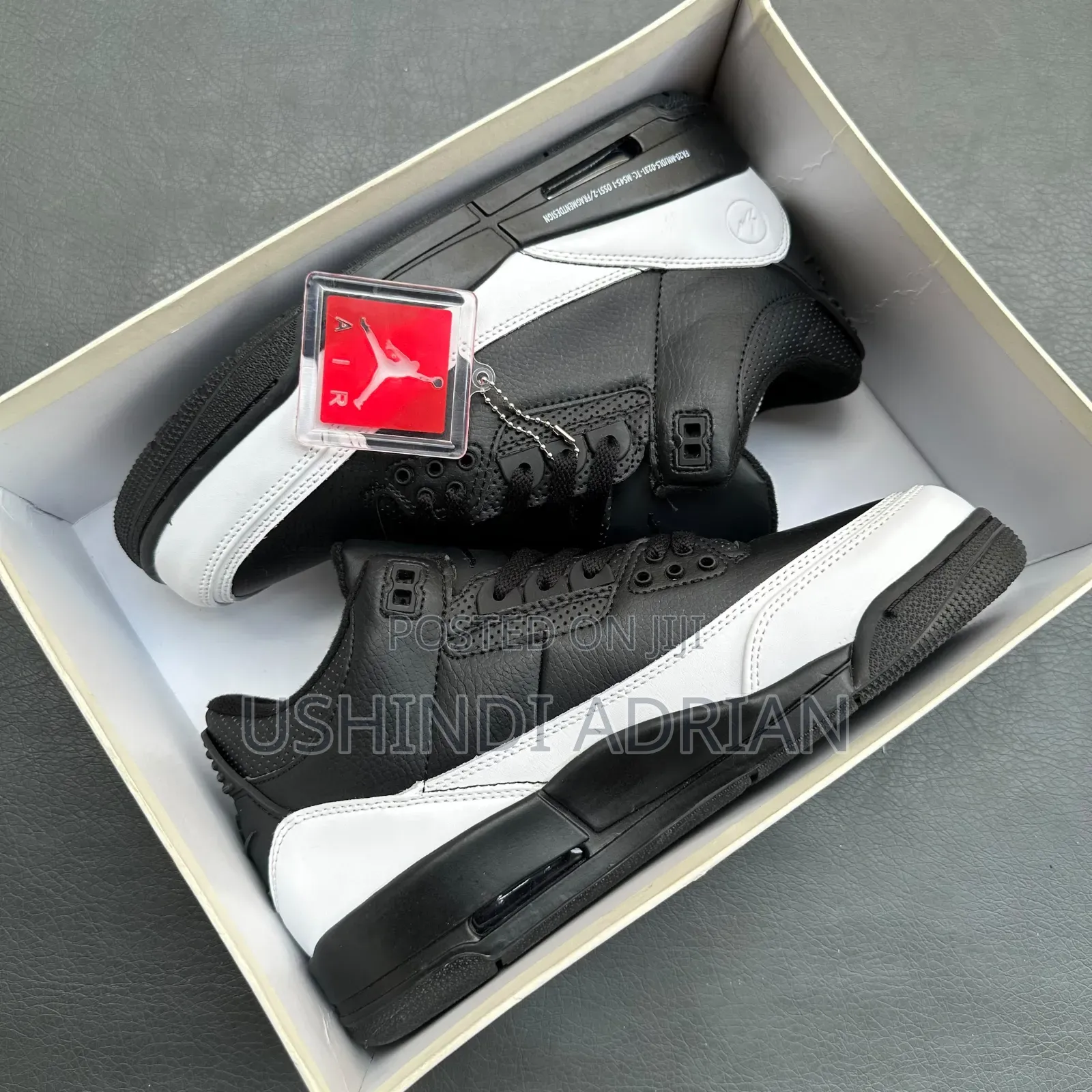 NIKE AIR MAXPREMIUM SNEAKERSSize: 40, 41, 42, 43, 44