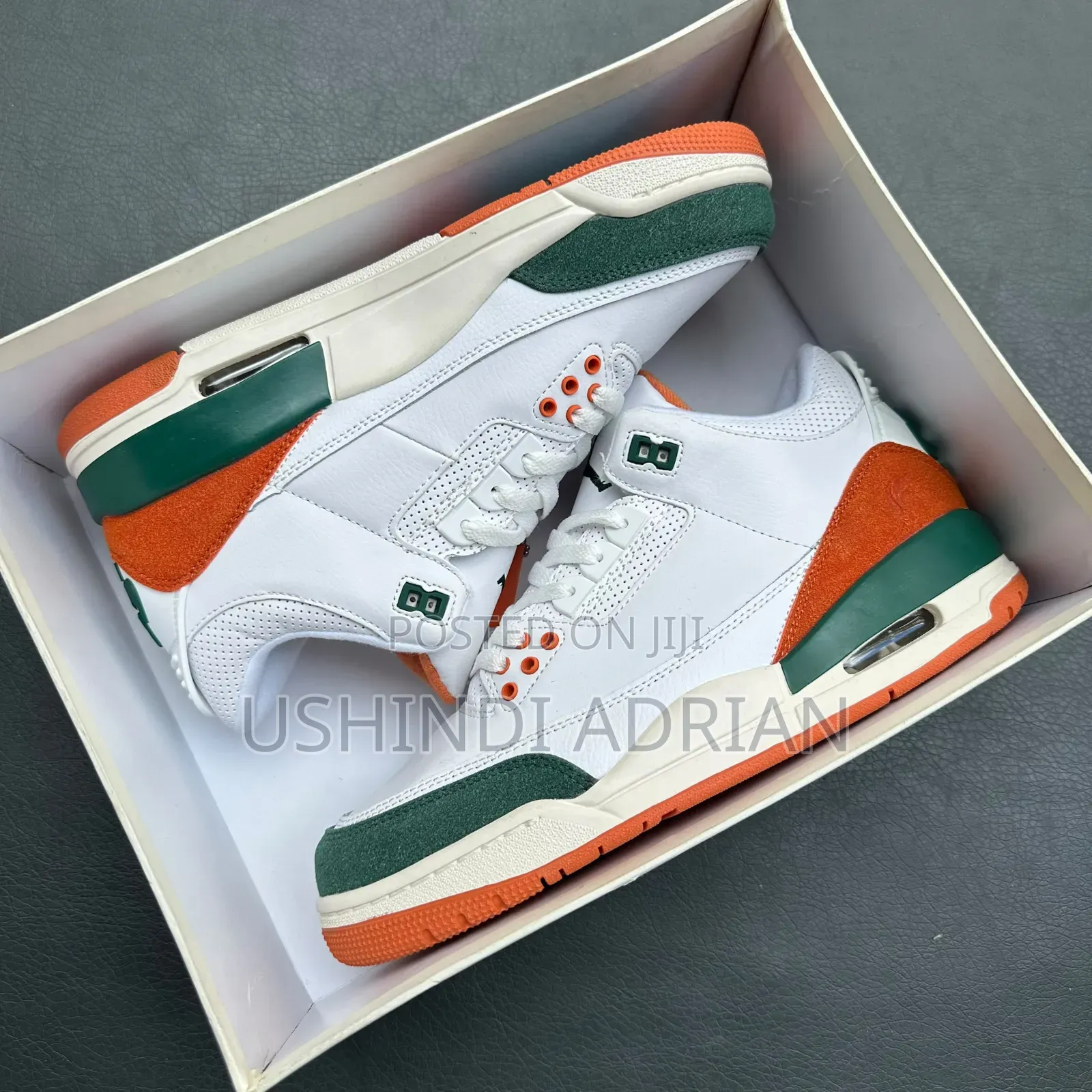 NIKE AIR MAXPREMIUM SNEAKERSSize: 40, 41, 42, 43, 44