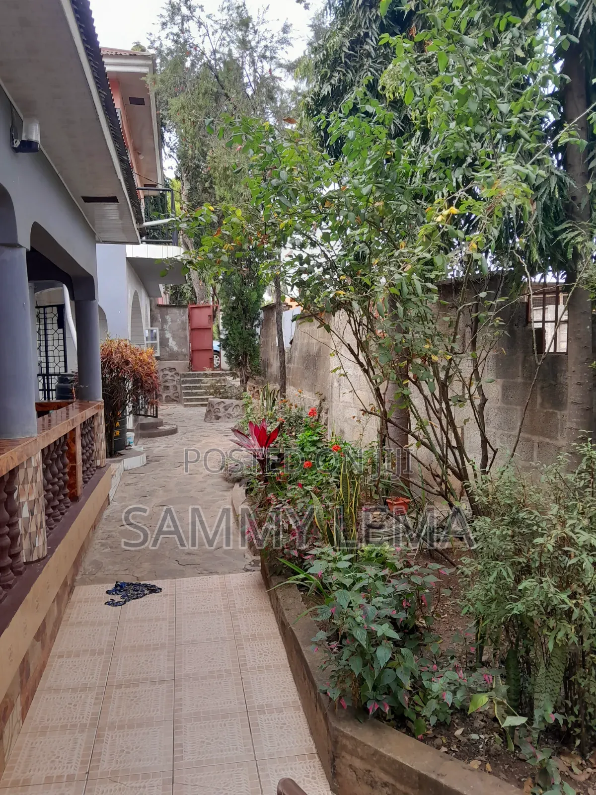 6bdrm Duplex in Sammy Saidy, Njiro for rent