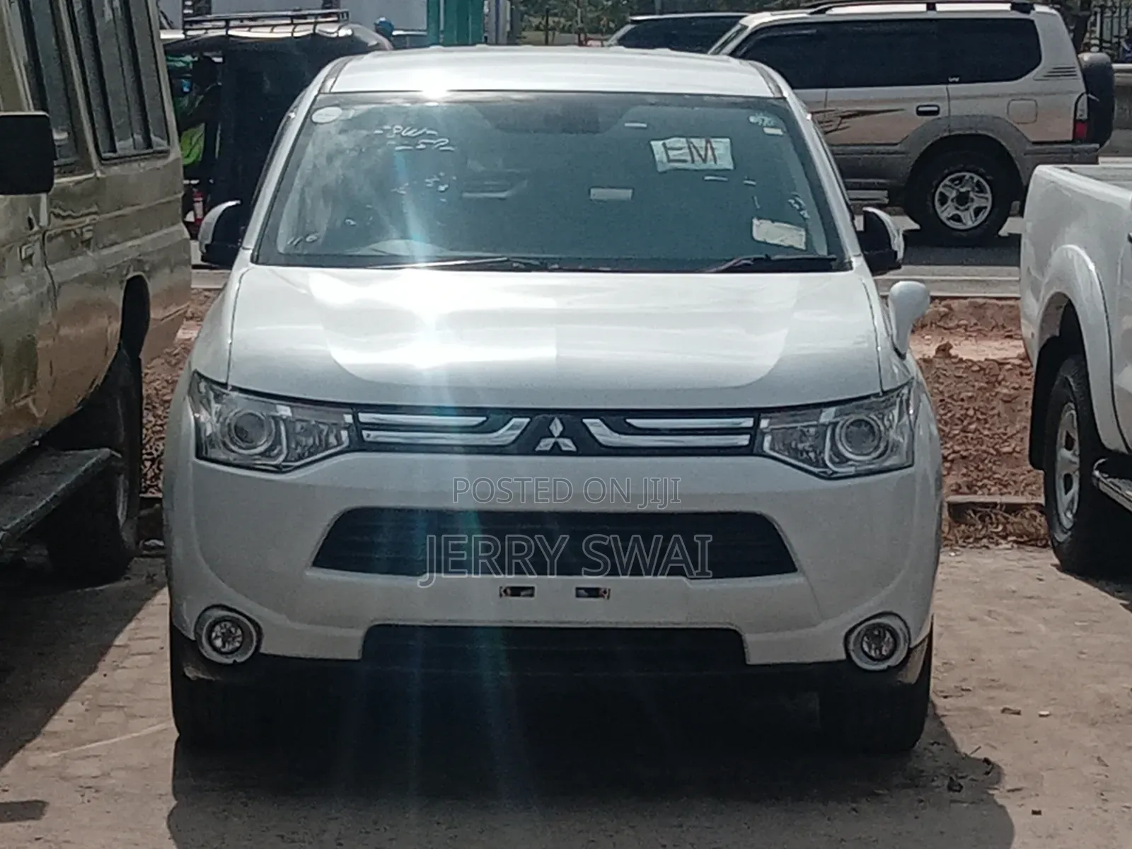 Mitsubishi Outlander 2014 White