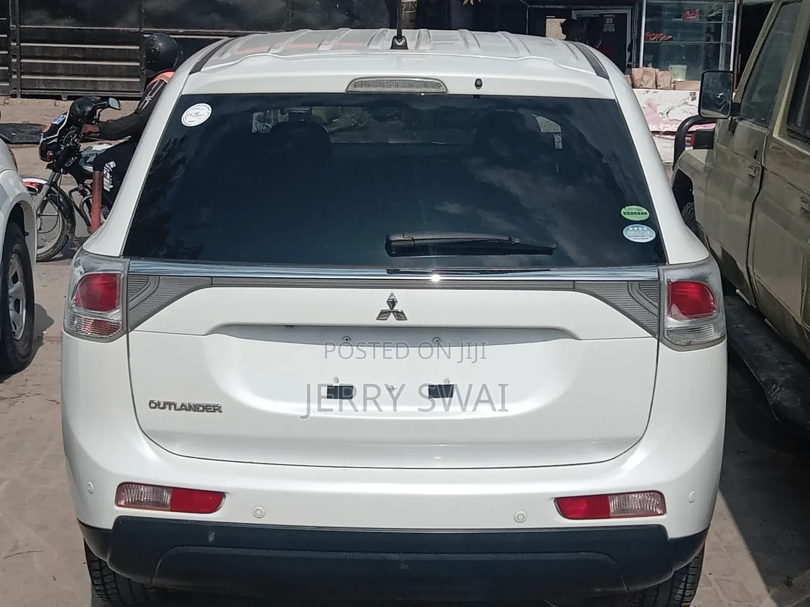 Mitsubishi Outlander 2014 White