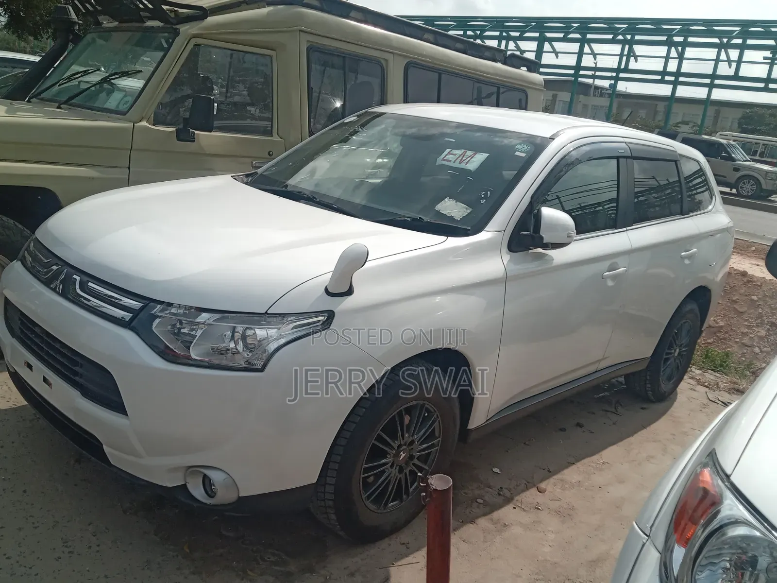 Mitsubishi Outlander 2014 White