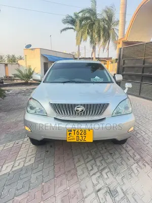 Toyota Harrier 2004 Silver