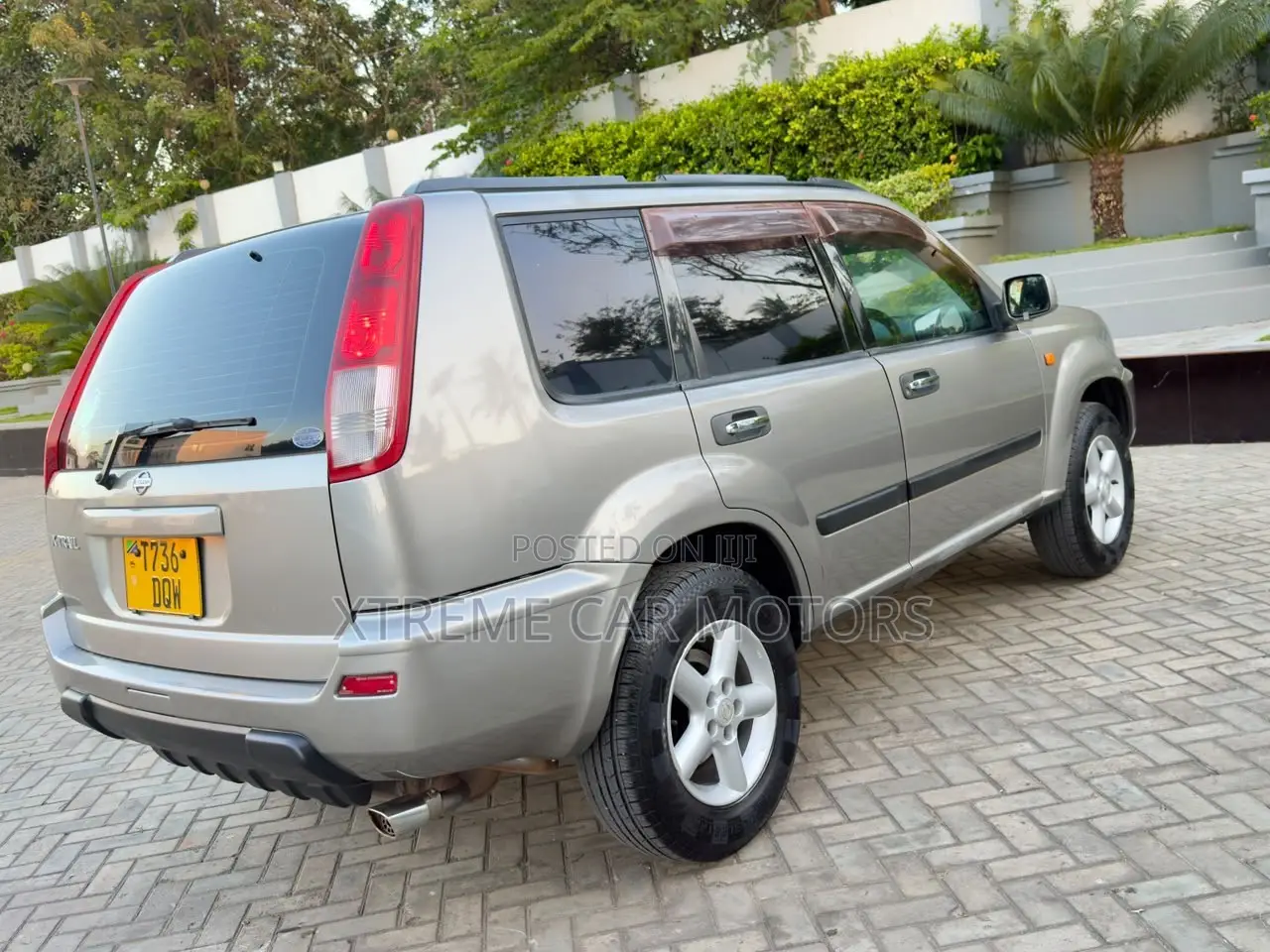 Nissan X-Trail 2004 Gray