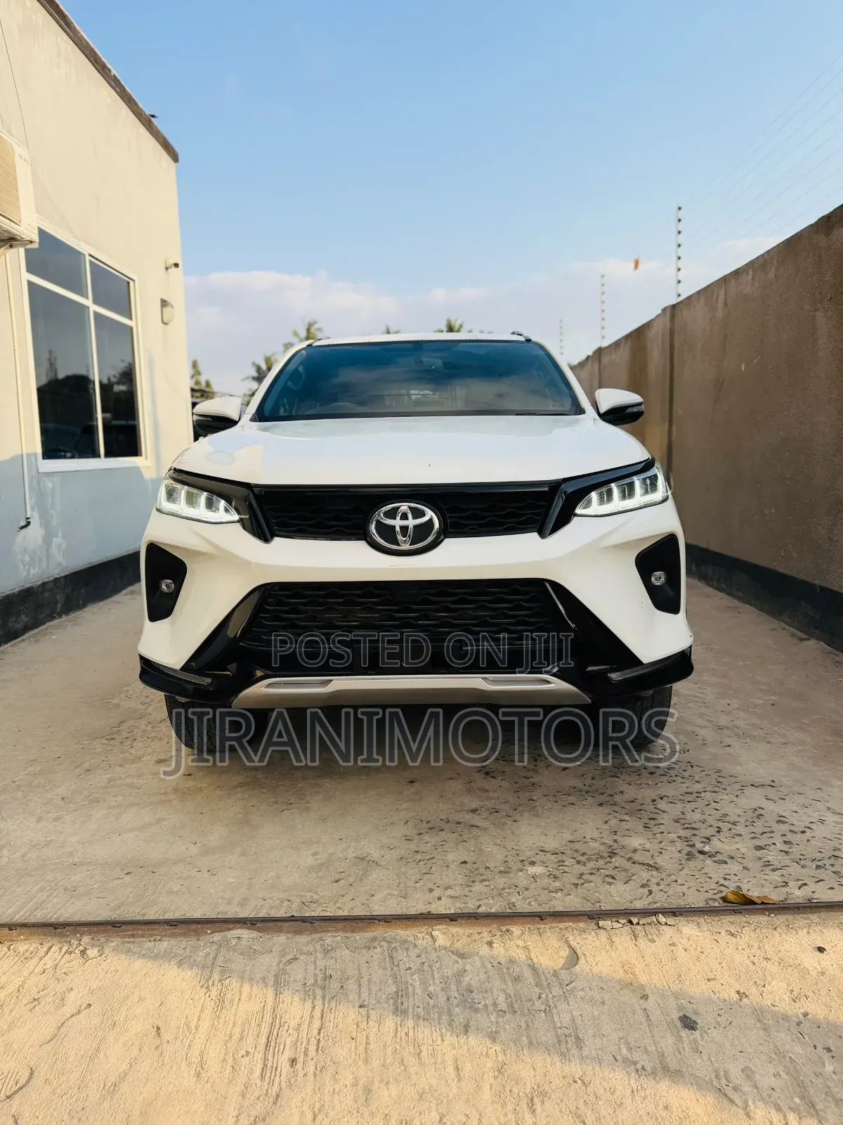 Toyota Fortuner 2.8 D AWD 2024 White