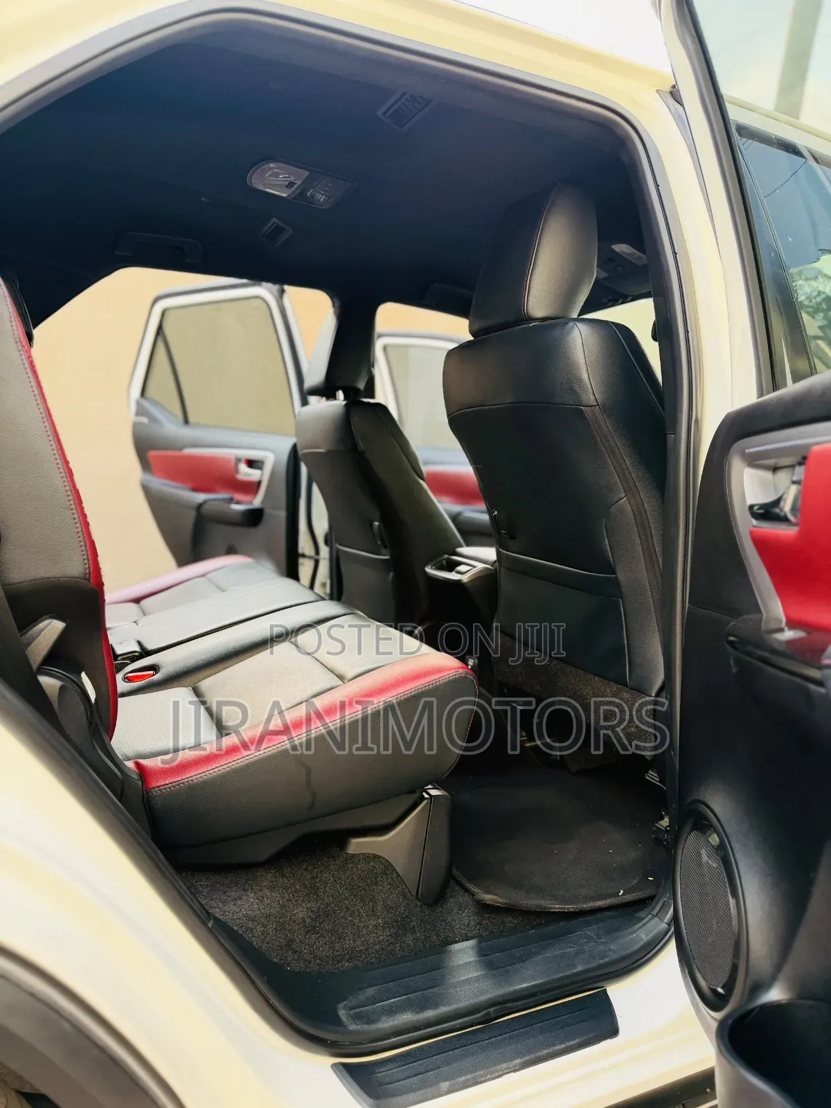 Toyota Fortuner 2.8 D AWD 2024 White