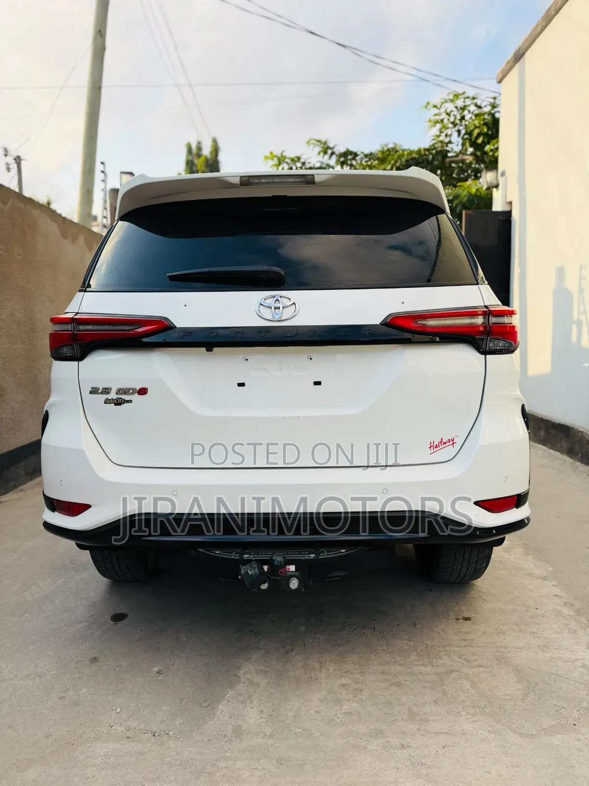 Toyota Fortuner 2.8 D AWD 2024 White