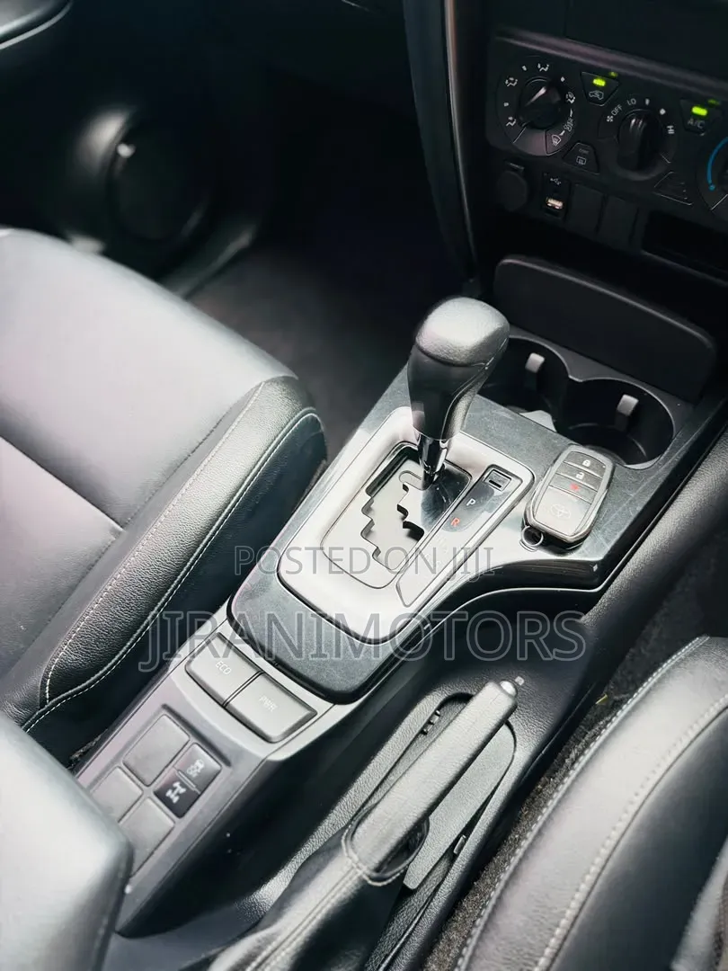 Toyota Fortuner 2023 Gray
