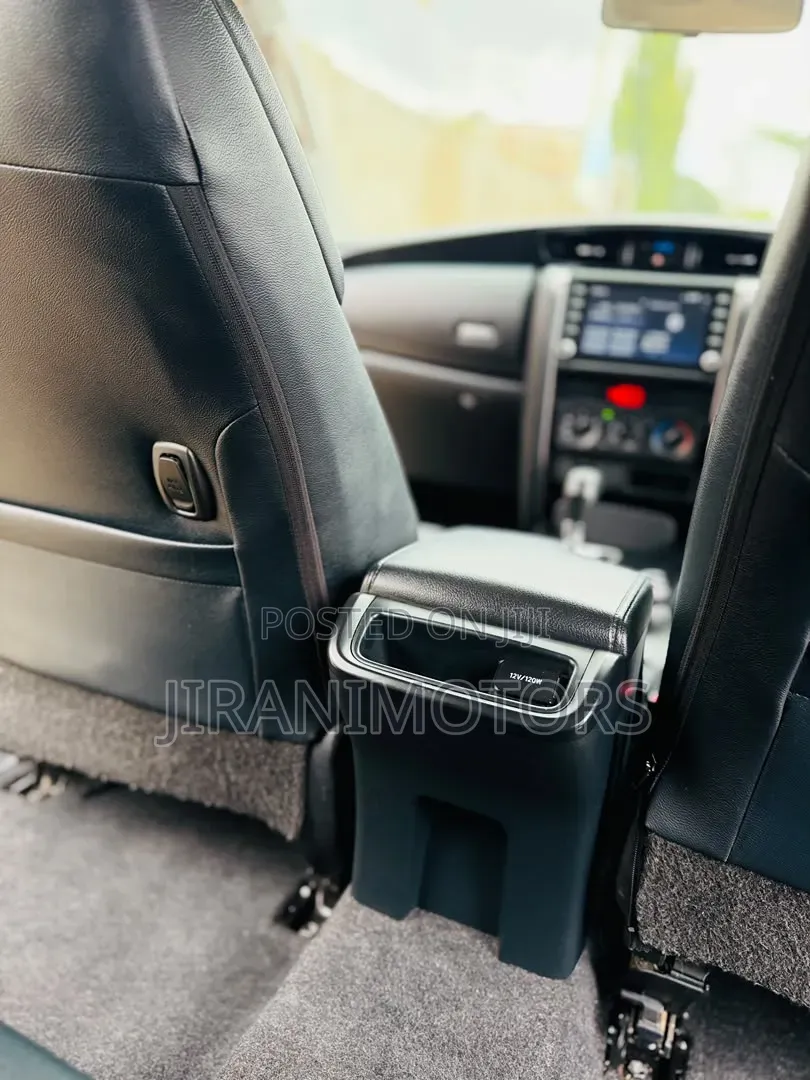 Toyota Fortuner 2023 Gray