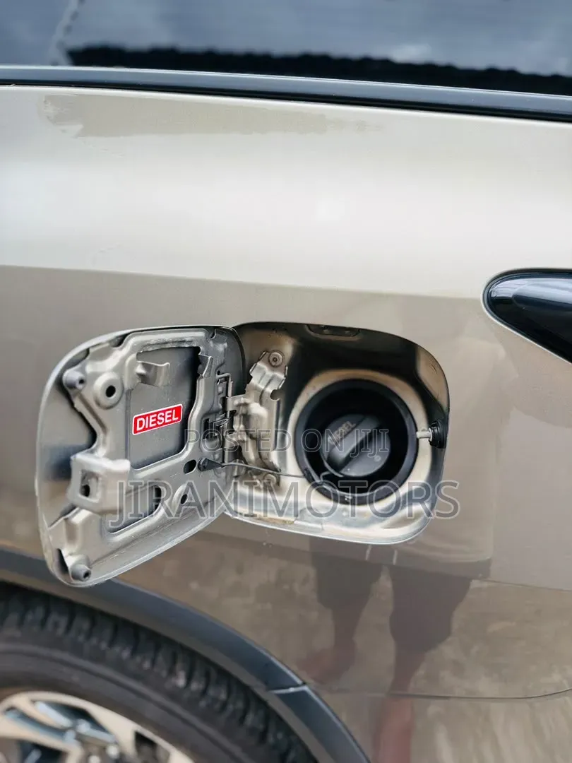 Toyota Fortuner 2023 Gray