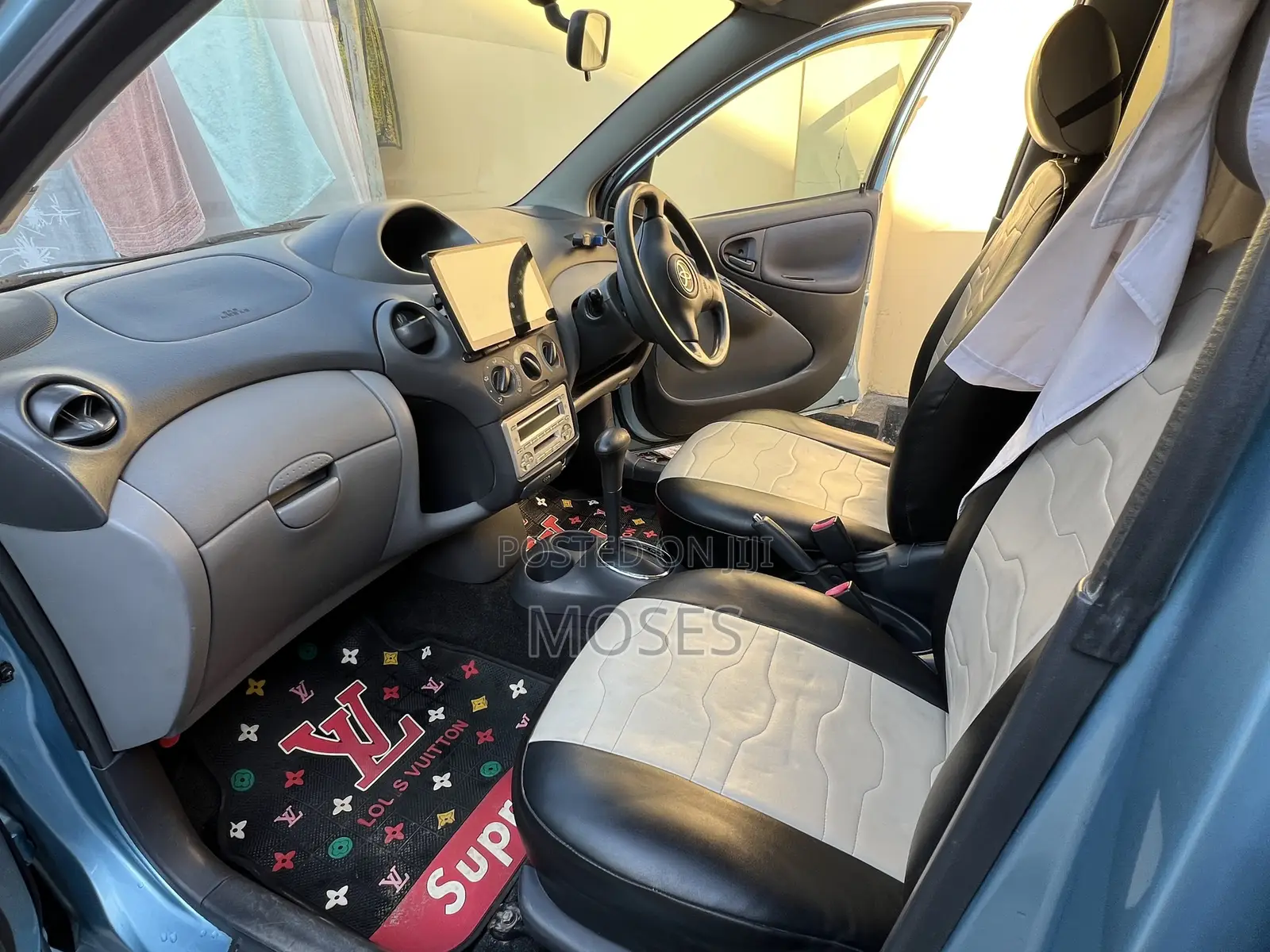 Toyota Vitz 1.3 FWD 5dr 2002 Blue