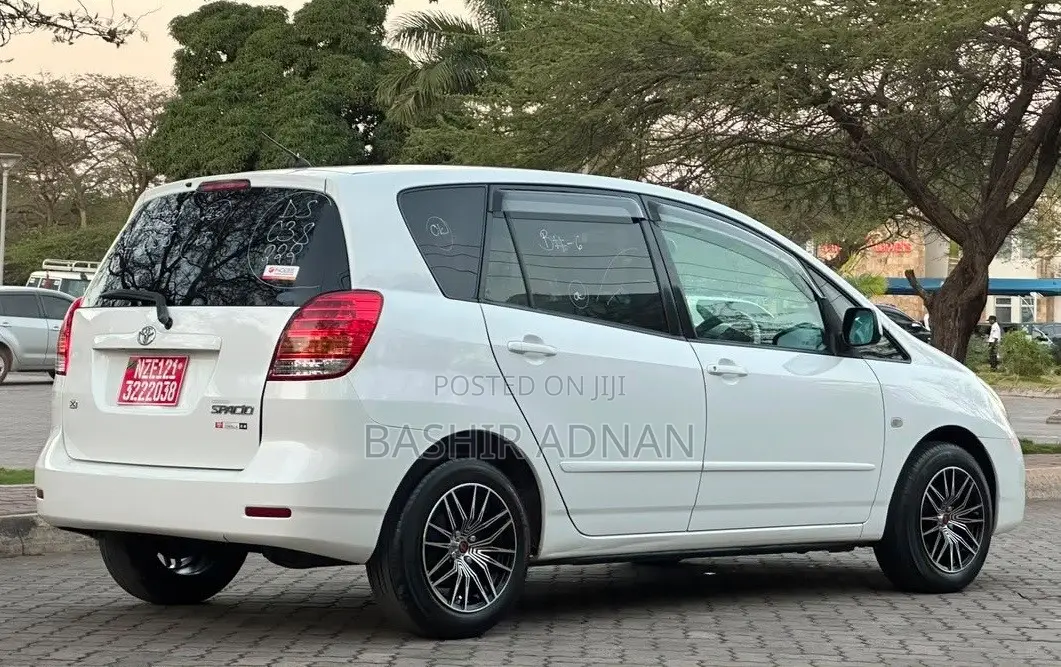 Toyota Corolla Spacio 1.5 X 2005 White