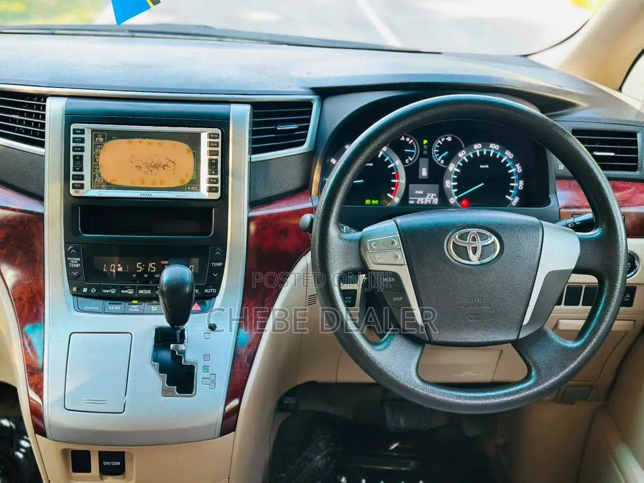 Toyota Alphard 2010 White